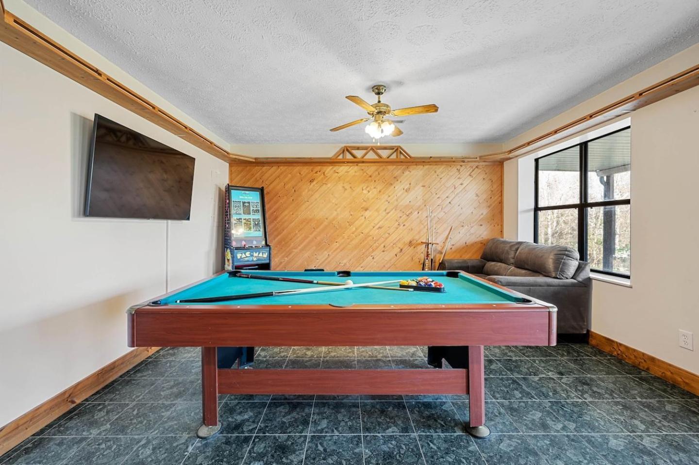 Dog Friendly! Views! Hot Tub! Close To Pf! Gsmnp Sevierville Esterno foto