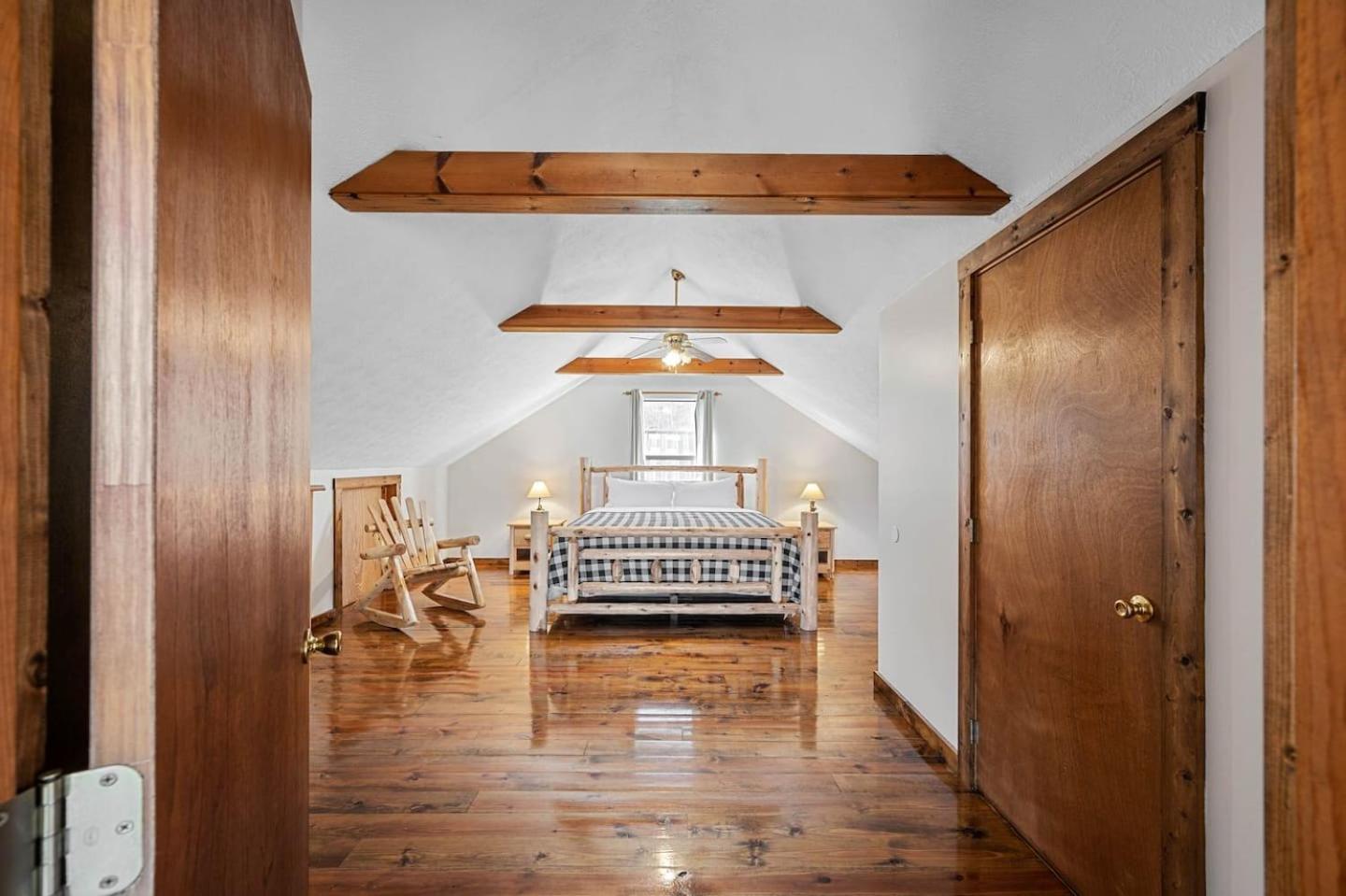 Dog Friendly! Views! Hot Tub! Close To Pf! Gsmnp Sevierville Esterno foto