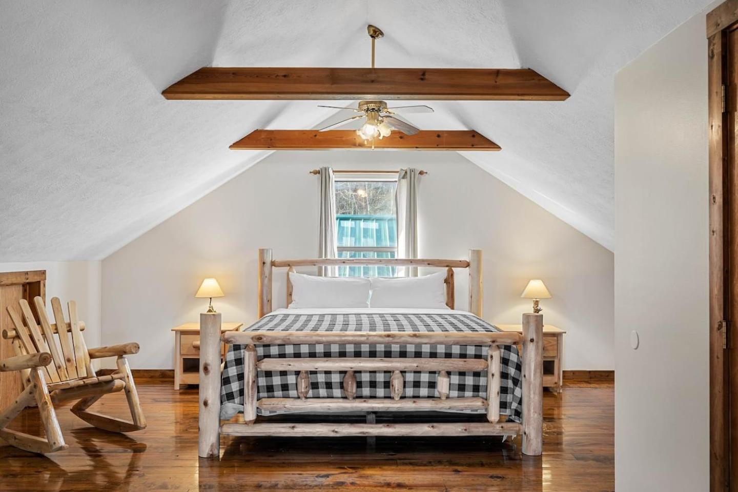 Dog Friendly! Views! Hot Tub! Close To Pf! Gsmnp Sevierville Esterno foto