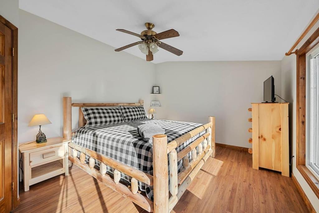 Dog Friendly! Views! Hot Tub! Close To Pf! Gsmnp Sevierville Esterno foto