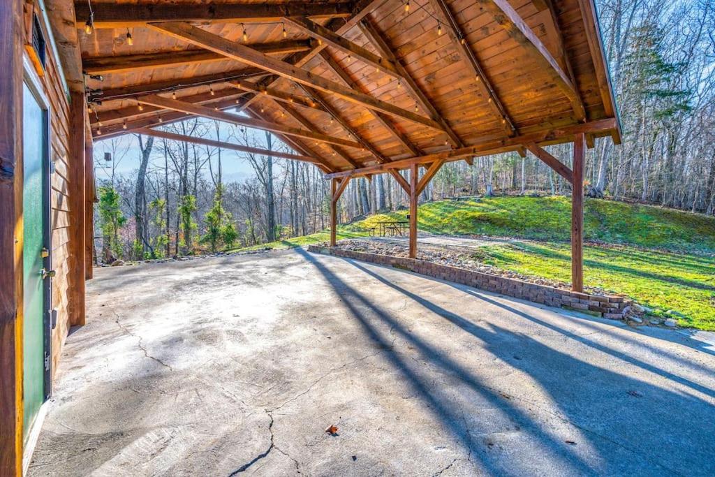 Dog Friendly! Views! Hot Tub! Close To Pf! Gsmnp Sevierville Esterno foto