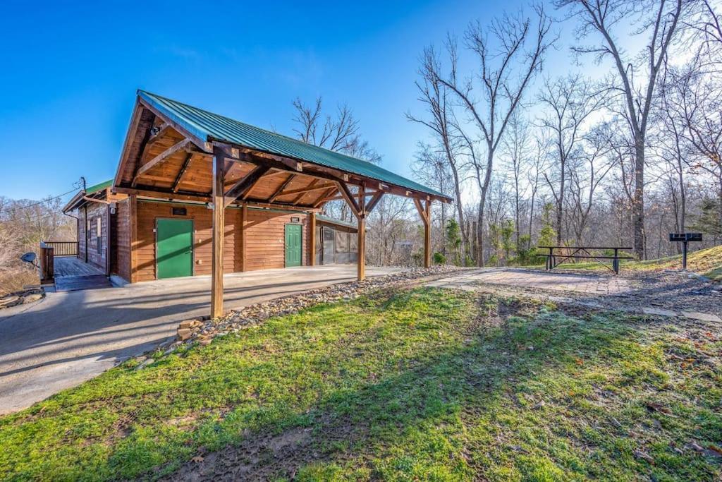 Dog Friendly! Views! Hot Tub! Close To Pf! Gsmnp Sevierville Esterno foto