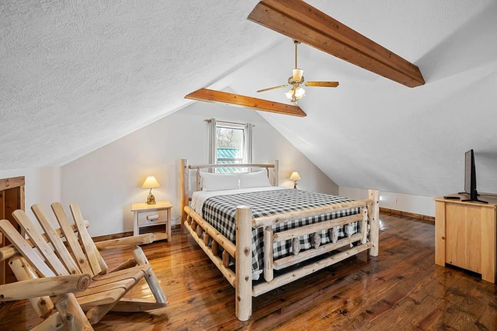 Dog Friendly! Views! Hot Tub! Close To Pf! Gsmnp Sevierville Esterno foto