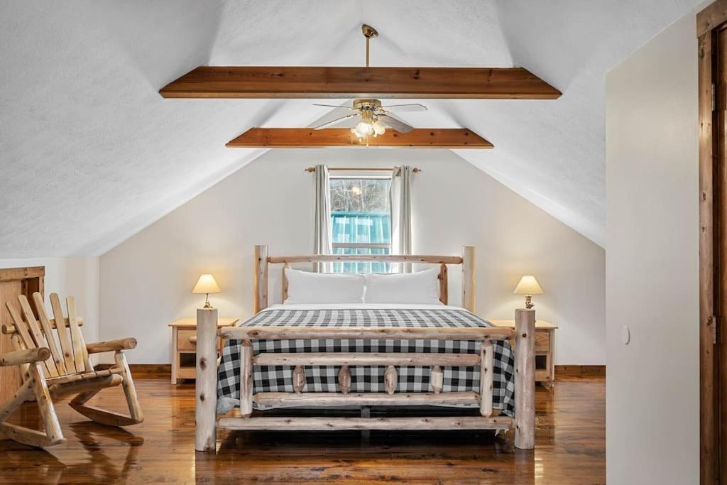 Dog Friendly! Views! Hot Tub! Close To Pf! Gsmnp Sevierville Esterno foto